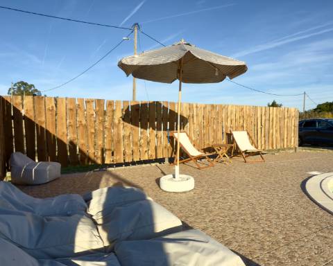 Linda casa típica do Alentejo I 2 quartos I Piscina I Terreno vedado com 3 290 m2 I São Domingos I Santiago do Cacém