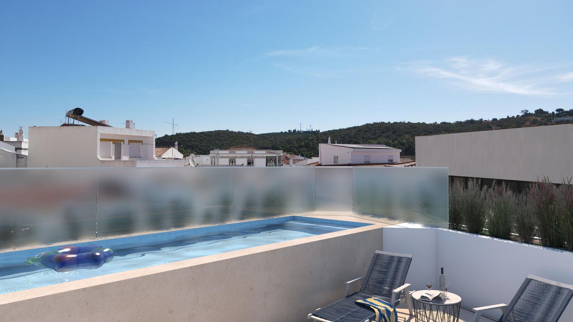 Casa de prestígio com charme autêntico e elegância contemporânea I Totalmente renovada I No coração de Silves I T4 I Terraço com piscina