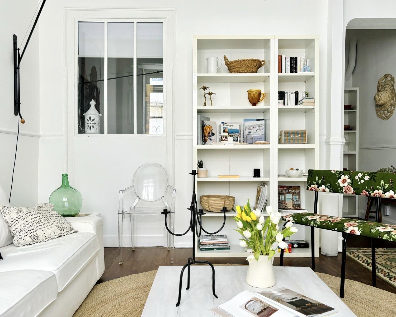 Casa geminada cheia de charme I Arquitetura tradicional I 2 quartos +1 I Pátio I Tanque I Terraços I Baixa Olhão