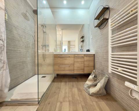 Excelente apartamento luminoso de 81 m² I 2 quartos I No coração de Faro