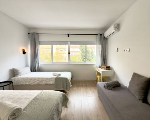 Excelente apartamento luminoso de 81 m² I 2 quartos I No coração de Faro