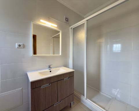 Casa tradicional renovada I 2 quartos I Terreno de 4383 m² com vistas magníficas para o campo I Perto de Loulé