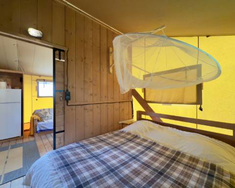 Casa tradicional renovada I 2 quartos I Terreno de 4383 m² com vistas magníficas para o campo I Perto de Loulé