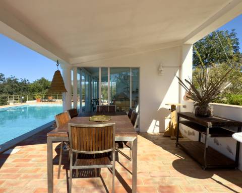 Elegante quinta I 5 quartos I Grande piscina I Terreno magnífico I Quelfes