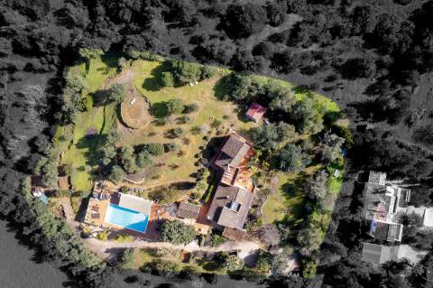 Elegante quinta I 5 quartos I Grande piscina I Terreno magnífico I Quelfes