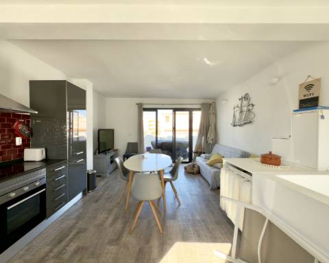 Casa tradicional cheia de charme I 2 quartos I Terraço I Baixa Olhão