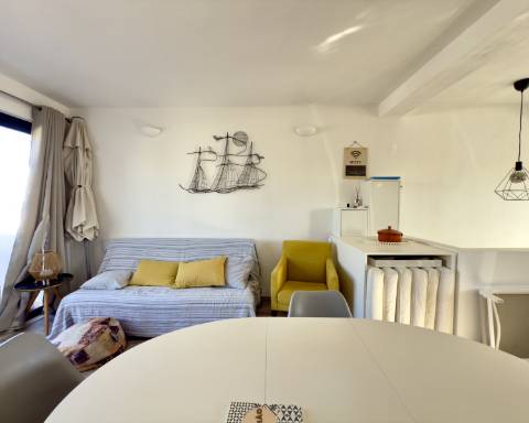 Casa tradicional cheia de charme I 2 quartos I Terraço I Baixa Olhão