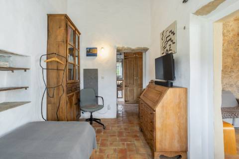 Encantadora casa de campo I 3 quartos I Terreno de 2 ha I Vistas magníficas sobre o campo I Perto de Estói