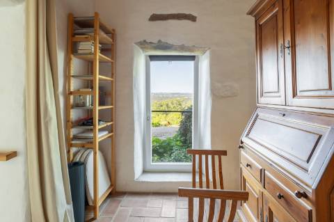 Encantadora casa de campo I 3 quartos I Terreno de 2 ha I Vistas magníficas sobre o campo I Perto de Estói