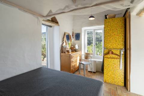 Encantadora casa de campo I 3 quartos I Terreno de 2 ha I Vistas magníficas sobre o campo I Perto de Estói