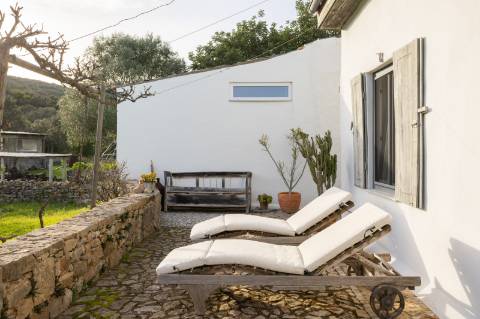Encantadora casa de campo I 3 quartos I Terreno de 2 ha I Vistas magníficas sobre o campo I Perto de Estói