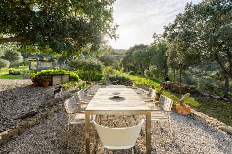 Encantadora casa de campo I 3 quartos I Terreno de 2 ha I Vistas magníficas sobre o campo I Perto de Estói