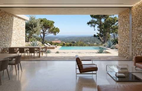 Oportunidade Excecional: Terreno com projeto aprovado para moradia com vista panorâmica para o mar | 3 Quartos | Piscina | Quinta das Raposeiras I Santa Barbara de Nexe