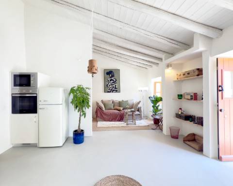 Propriedade de exceção em Estoi: Duas Quintas de Charme com Vista Mar Panorâmica | 3 Suites | Piscina | Terreno de 5800 m²