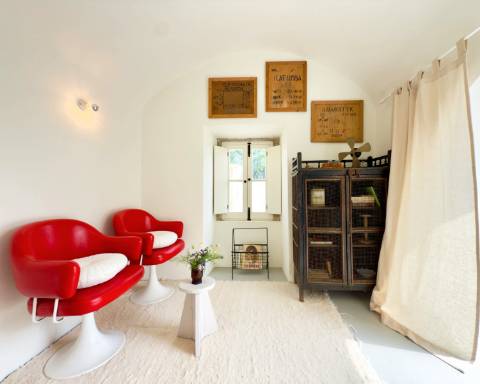 Propriedade de exceção em Estoi: Duas Quintas de Charme com Vista Mar Panorâmica | 3 Suites | Piscina | Terreno de 5800 m²