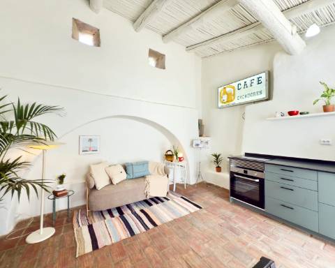 Propriedade de exceção em Estoi: Duas Quintas de Charme com Vista Mar Panorâmica | 3 Suites | Piscina | Terreno de 5800 m²