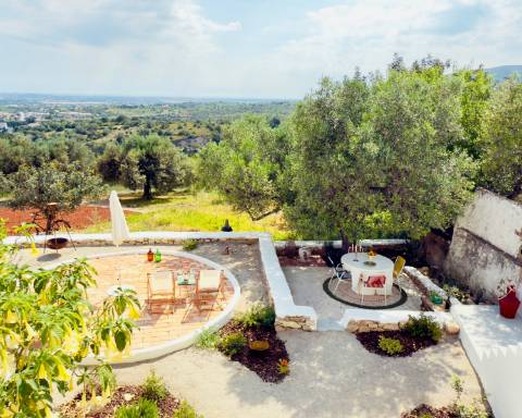 Propriedade de exceção em Estoi: Duas Quintas de Charme com Vista Mar Panorâmica | 3 Suites | Piscina | Terreno de 5800 m²