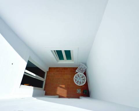 Magnífica moradia de traça tradicional totalmente renovada | 4 quartos | Stock Tank | Pátios | Terraços | Baixa de Olhão | Algarve