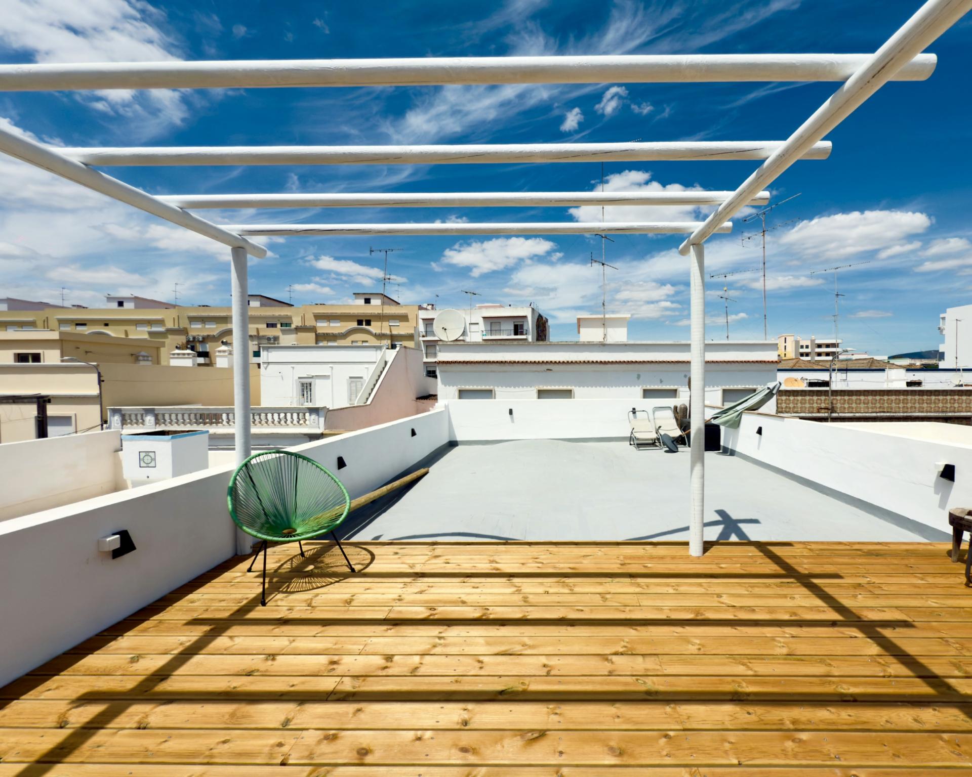 Casa com charme autêntico I 2 quartos I Patio I Rooftop no centro histórico de Olhão