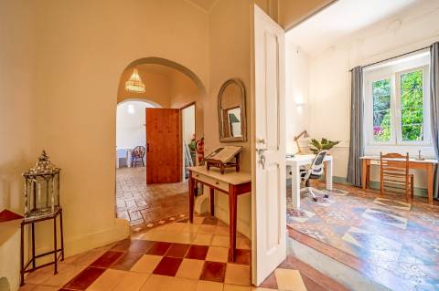 Uma Alma Boémia no Coração do Algarve! Magnífica Quinta Tradicional de Charme | 8 Quartos | Pátio | Jardim | Moncarapacho'