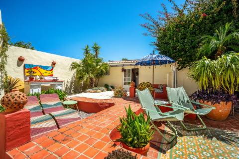 Uma Alma Boémia no Coração do Algarve! Magnífica Quinta Tradicional de Charme | 8 Quartos | Pátio | Jardim | Moncarapacho'