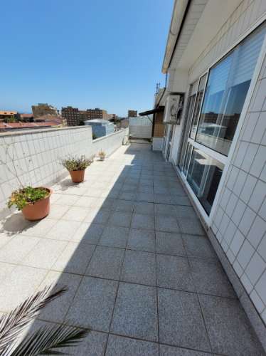 T6 Duplex recuado com terraço Antas- Avenida Combatentes/Praça Velasquez