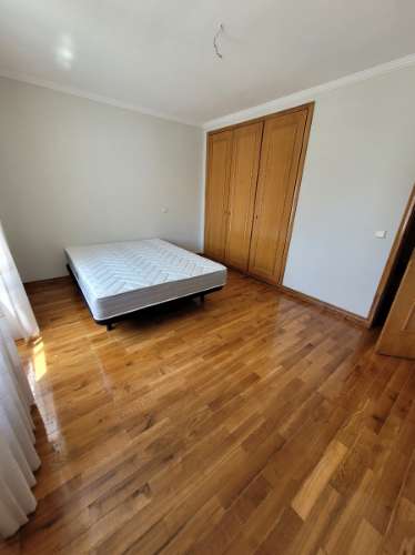 T6 Duplex recuado com terraço Antas- Avenida Combatentes/Praça Velasquez