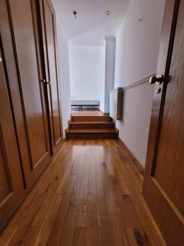 T6 Duplex recuado com terraço Antas- Avenida Combatentes/Praça Velasquez