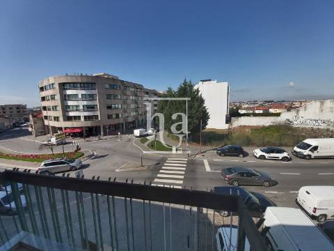 Para Investidores - 2 apartamentos T2 no Centro Rio Tinto