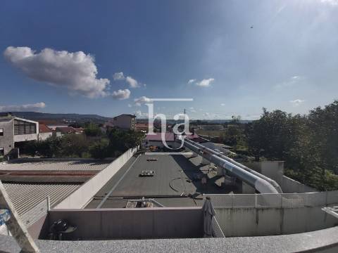 Para Investidores - 2 apartamentos T2 no Centro Rio Tinto