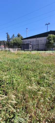 Armazém Gondomar com 2 negócios