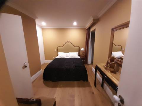 Magnífica propriedade, 3 apartamentosT2 em Melres, Gondomar