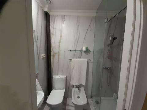 Magnífica propriedade, 3 apartamentosT2 em Melres, Gondomar