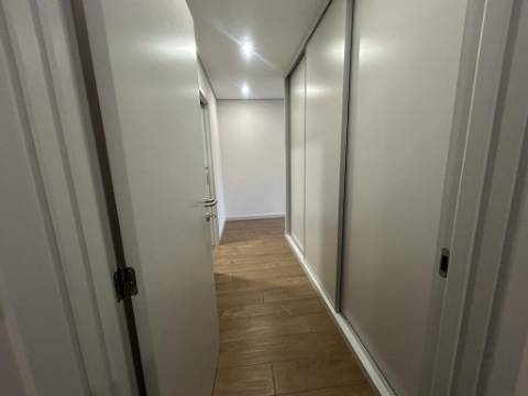 NOVO Apartamento T3 na Boavista