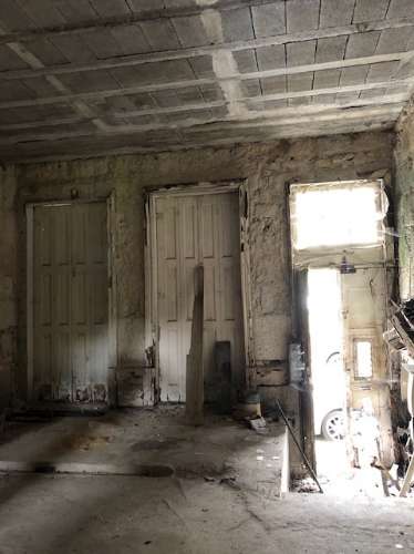 Moradia para reconstruir e aumentar, Av Boavista