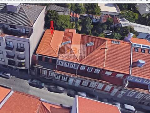 Moradia para reconstruir e aumentar, Av Boavista