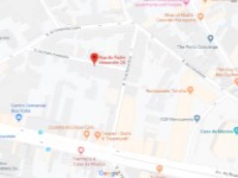 Moradia para reconstruir e aumentar, Av Boavista