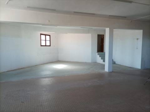 Loja no centro Torre de Moncorvo