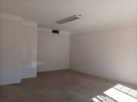 Loja no centro Torre de Moncorvo