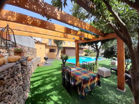 Propriedade com 3 Apatamentos T2 l Melres, Gondomar