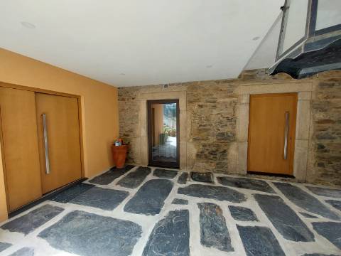 Propriedade com 3 Apatamentos T2 l Melres, Gondomar