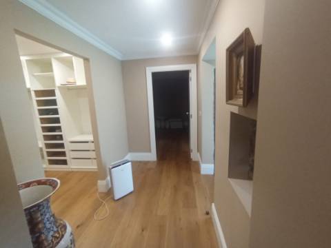 Propriedade com 3 Apatamentos T2 l Melres, Gondomar