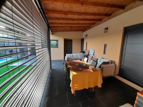 Propriedade com 3 Apatamentos T2 l Melres, Gondomar