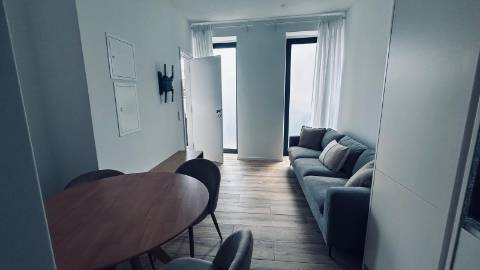 Apartamento T1+1 Mobilado Francos