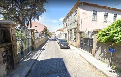 Apartamento T1+1 Mobilado Francos