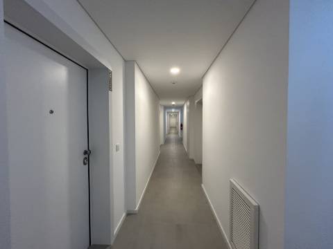 T1 no Polo Universitário - Ideal para Quem Estuda ou Trabalha por Perto