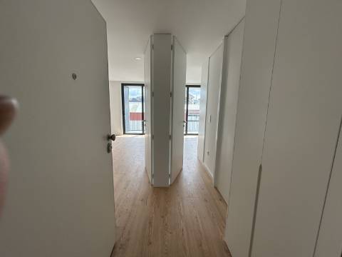 Apartamento T1 Parque dos Sobreiros, Paranhos