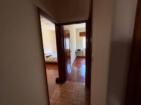 Oportunidade Única na Baixa do Porto - T2 a poucos minutos do Palácio de Cristal