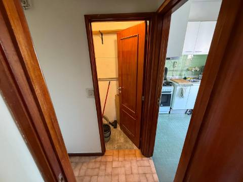 Oportunidade Única na Baixa do Porto - T2 a poucos minutos do Palácio de Cristal