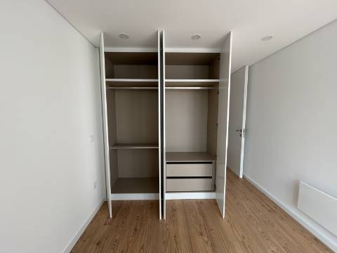 Apartamento T1 Parque dos Sobreiros, Paranhos